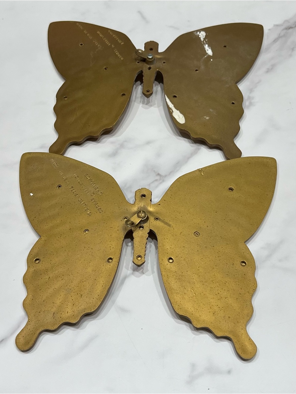 Mid Century Modern Syroco Gold Butterfly Wall Hanging Set of 2 Retro Home Decor - Picture 3 of 6